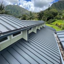Pristine-Metal-Roof-cleaning-in-Haiku-Plantation-Kaneohe-Hawaii 7