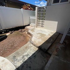 Professional-Roof-and-Exterior-Cleaning-in-Pearl-City-Hawaii 0